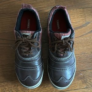 Sorrel round toe lace rain shoes